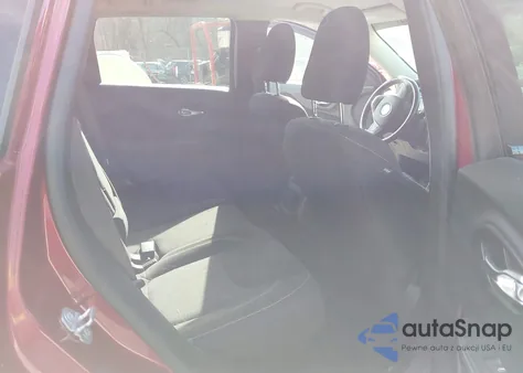 2015 Jeep Cherokee Latitude z USA, uszkodzony, nr VIN 1C4PJLCB3FW637741